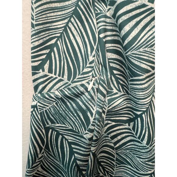 L.L. Bean Women's Stretch Jersey Performance Dress, Size M - Picture 4 of 4